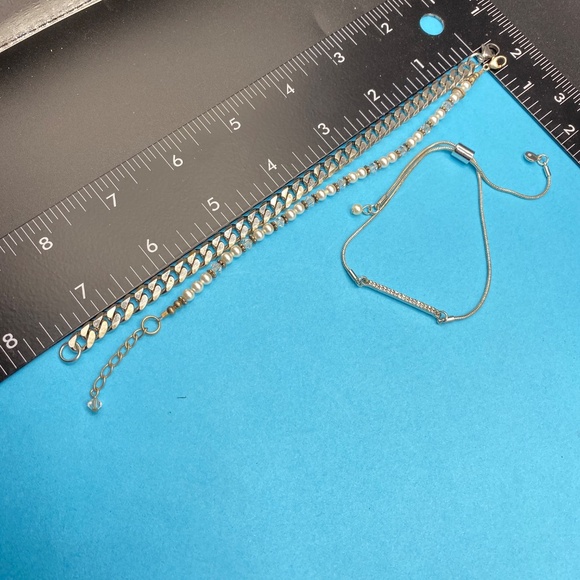 Silver Tone Bracelets Lot Of 3 Chain Slider Faux Beads - Picture 3 of 8